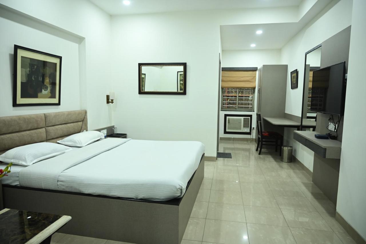 Elgin Suites Calcutta Buitenkant foto
