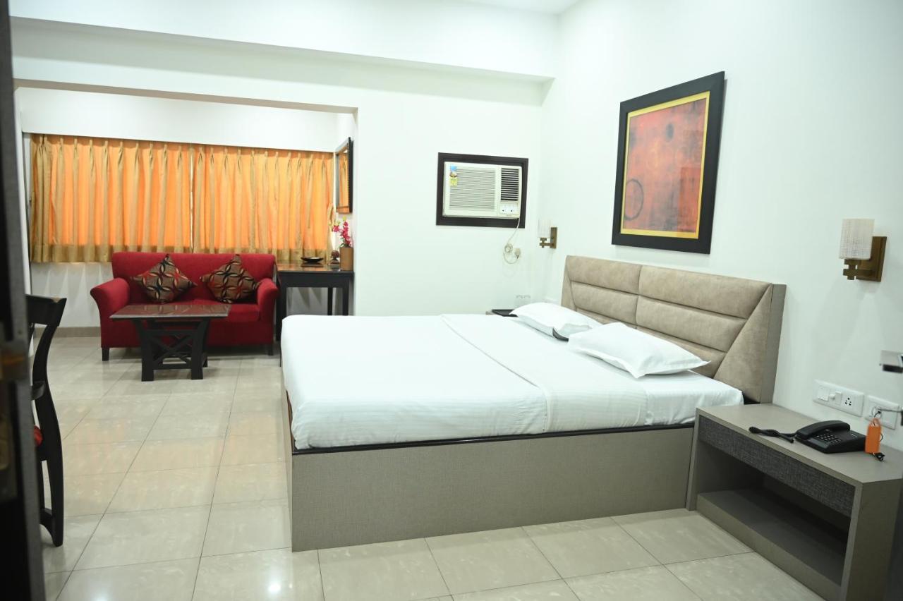 Elgin Suites Calcutta Buitenkant foto